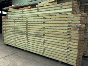 Polyurethane sandwich insulation panel for heat pump wood drying equipment